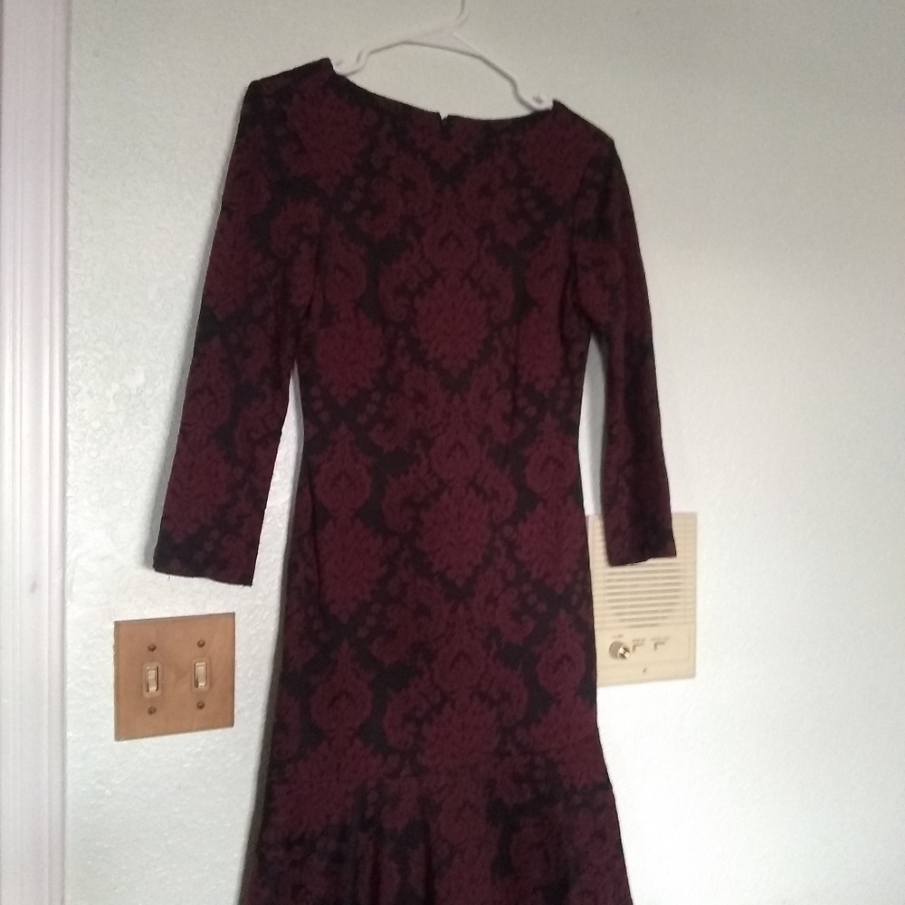 Dress - Picture 3 of 6